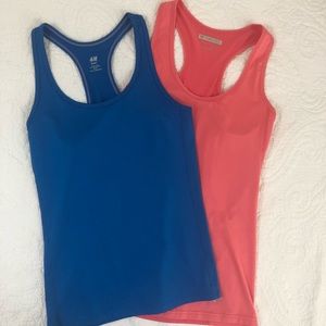 BOGO Set of two workout tops - H&M and Forever 21